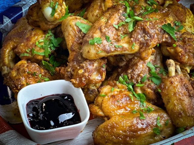 Salty Peanut Chichen Wings