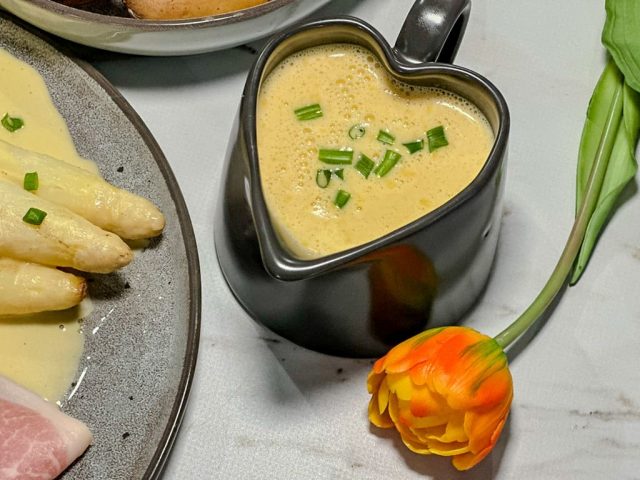 Sauce Hollandaise1